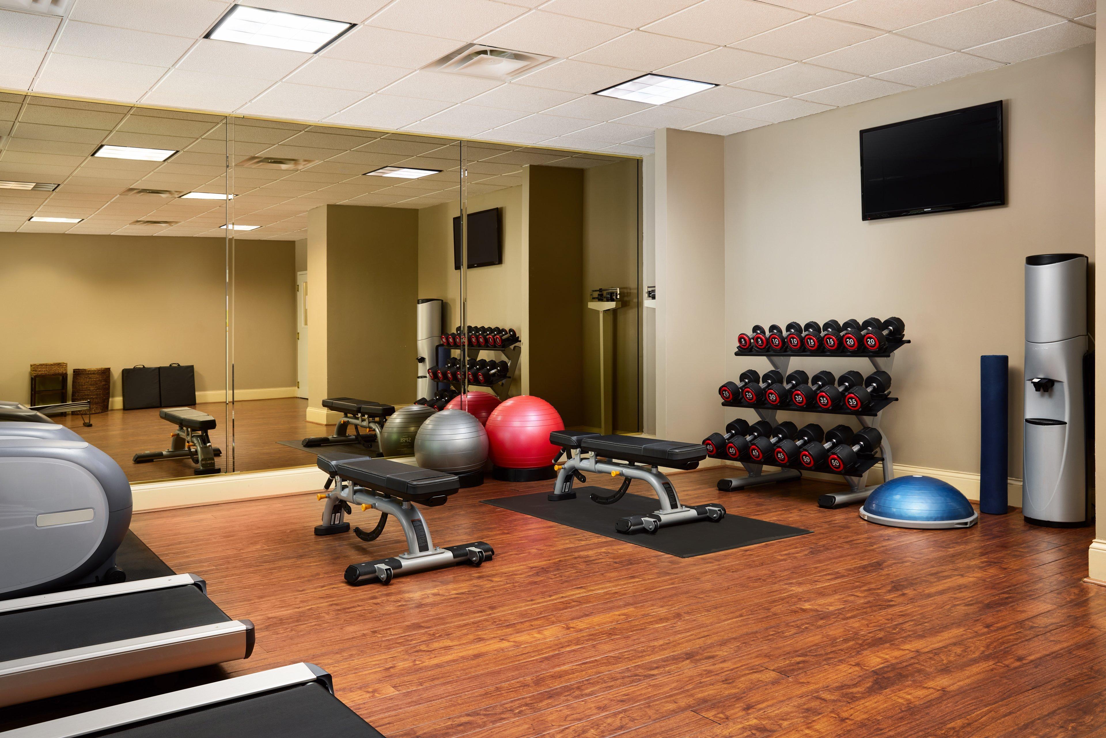 Holiday Inn Express & Suites Alpharetta By Ihg Exterior photo